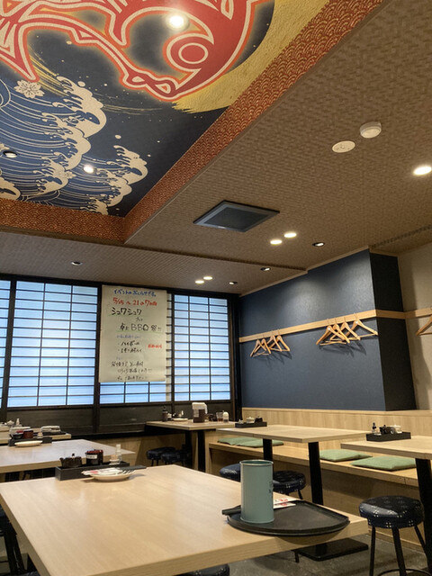 漁港直送 海鮮酒場 あんじ 烏丸六角店的实拍高清图