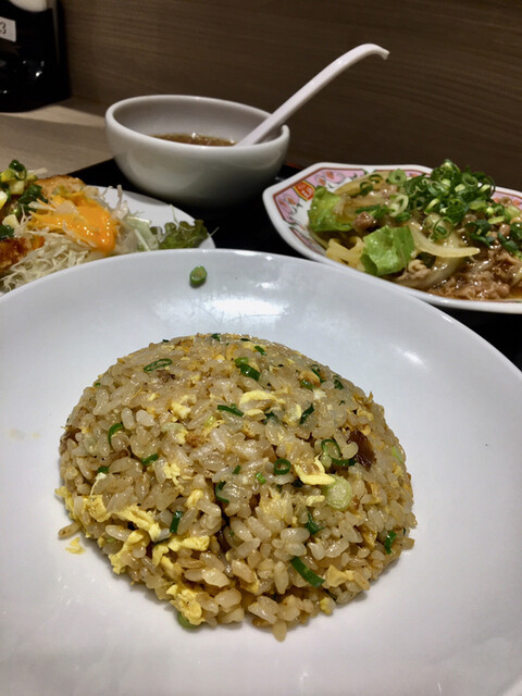 餃子の王将 日本橋でんでんタウン店的實拍高清圖