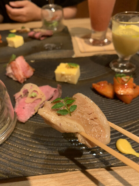 京都肉×青果サワー 京的实拍高清图