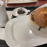 recommendations for カフェ・ベローチェ 中野店