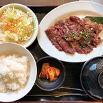 味覚園 西野店的实拍图