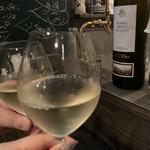 ミケトラ STAND WINE BAR的實拍圖