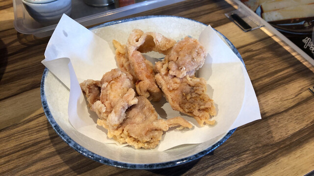 らーめん鷹の爪 アルティモール東神楽店的实拍高清图