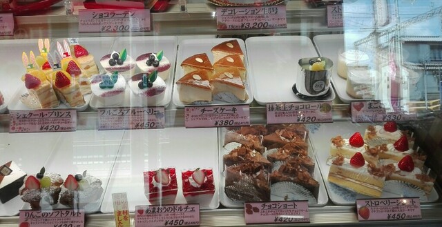 アデリーヌ長栄堂 小倉店的实拍高清图