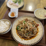 中国茶房8 GEMSなんば店的实拍图