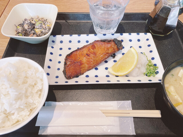 梅山鉄平食堂 博多店的實拍高清圖
