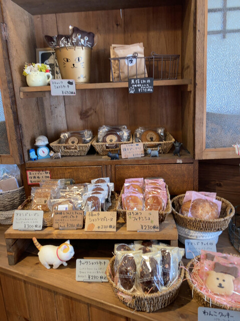 くろねこニャーゴのお菓子屋さん的实拍高清图