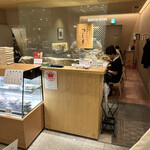 日本橋海鮮丼 つじ半 ミッドタウン店的實拍圖
