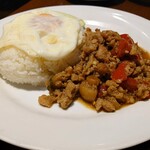 Asian Dining & Bar SAPANA 水道橋店的實拍圖