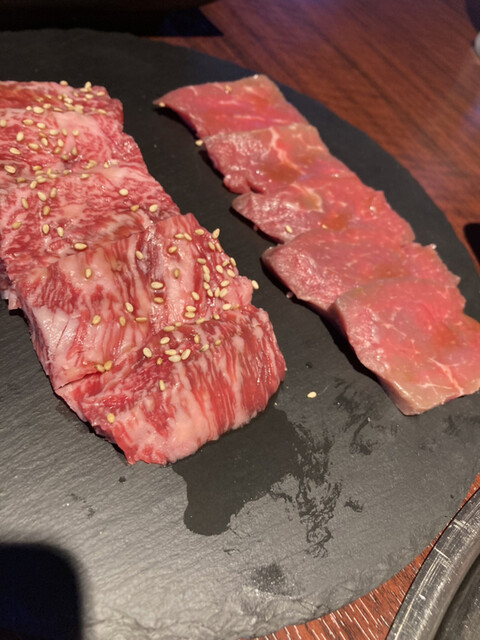 あか牛焼肉と馬刺し たべとも的實拍高清圖