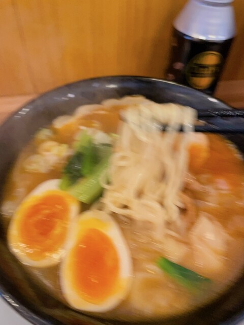 ワンタンメンの満月 三鷹店的实拍高清图