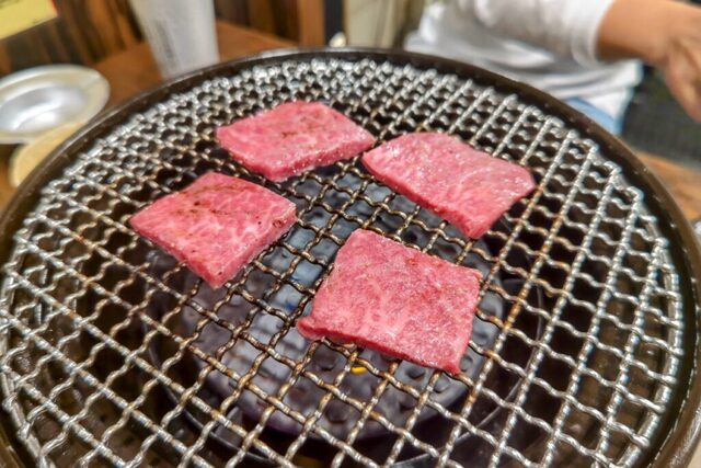 肉バカ研究所的實拍高清圖