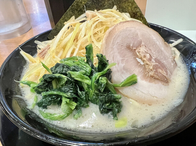 横浜家系ラーメン 極豚家的實拍高清圖