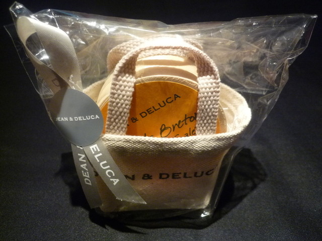 DEAN & DELUCA MARKET STORES 八重洲的實拍高清圖