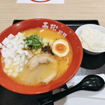 えび豚骨拉麺 春樹 南砂町スナモ店的實拍圖