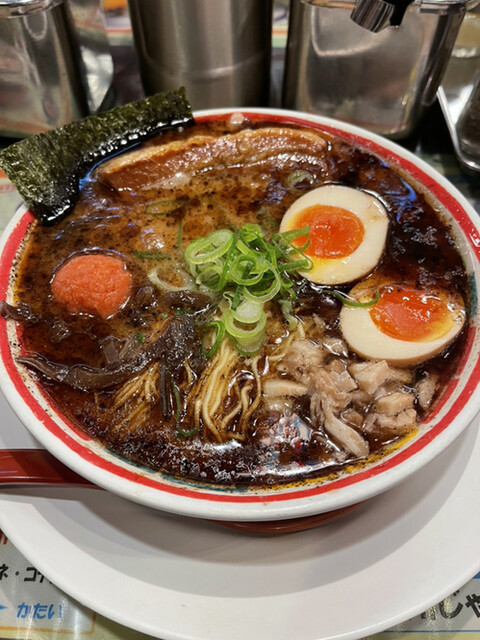 九州じゃんがららあめん 銀座店的实拍高清图