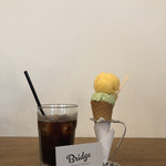 ブリッジ コーヒーアンドアイスクリーム的實拍圖