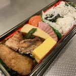 成城石井 新丸ビル店的实拍图