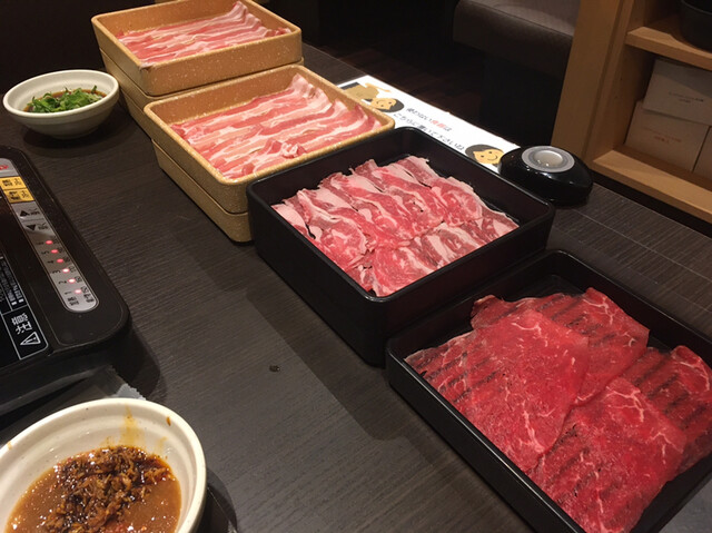 しゃぶ葉 キュープラザ心斎橋店的實拍高清圖