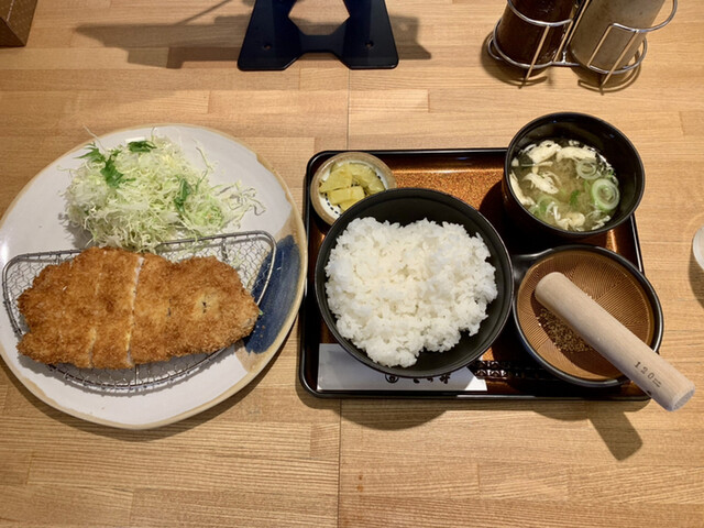 味処てっ平的实拍高清图