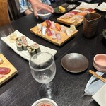 寿司居酒屋 まるがまる 高田馬場店的實拍圖