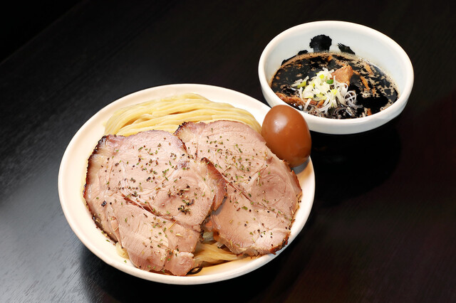 recommendations image for 麺屋武蔵 武骨相傳
