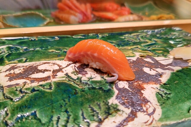 鮨西光的实拍高清图