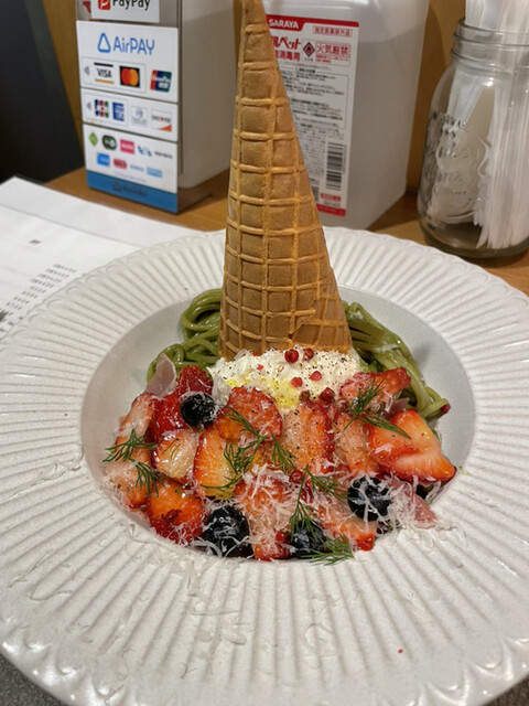 Trattoria KUJIRA Sapporo的实拍高清图