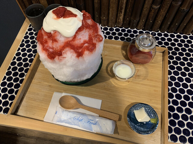 氷右衛門的實拍高清圖