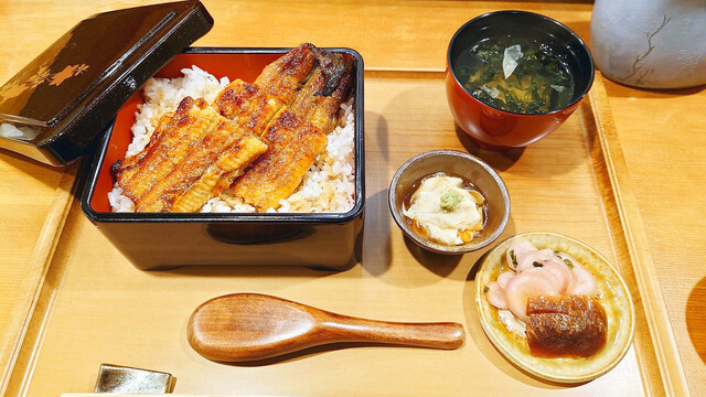 本格炭火焼うなぎ えん 京都三条店的實拍高清圖