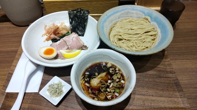 Homemade Ramen 麦苗 COREDO室町店的實拍高清圖