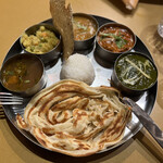 recommendations for spice lounge