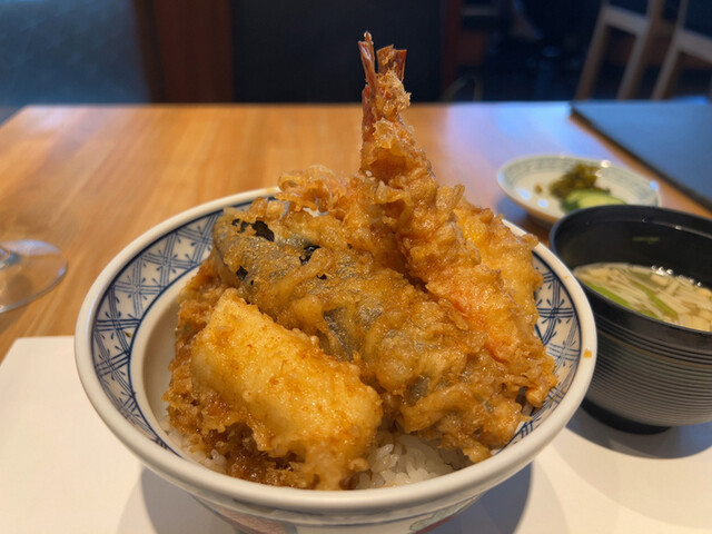 天ぷら新宿つな八 凛 中野店的实拍高清图