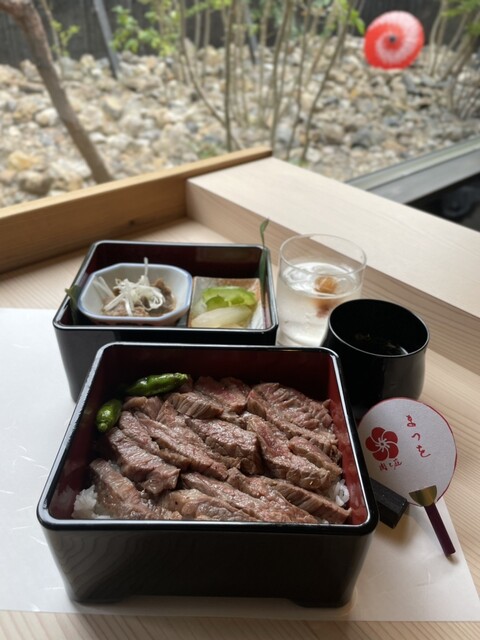 肉と庭 まつを的实拍高清图
