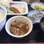 松屋 亀岡店的实拍图