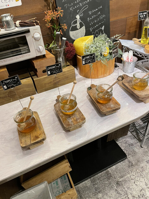 チーズと生はちみつ BeNe NU chayamachi的實拍高清圖