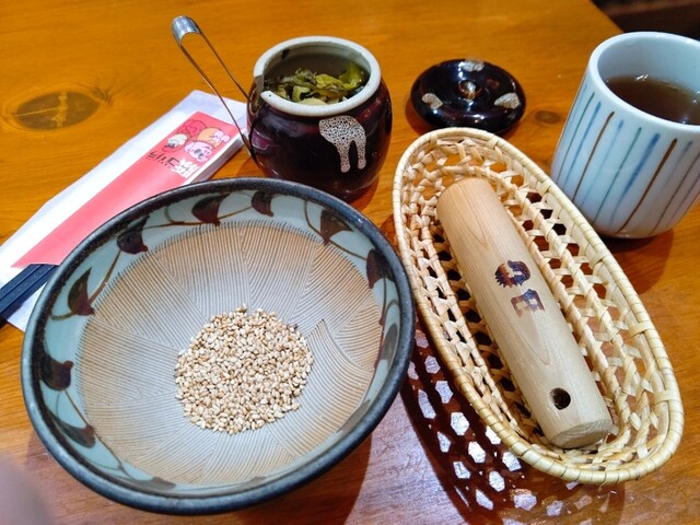とんかつ 豚ゴリラ 新京極六角店的实拍高清图