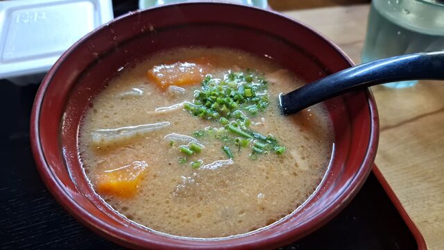 とろ〜り豚汁めし 八百食堂的實拍高清圖