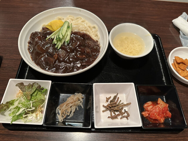 KOREAN DINING 長寿韓酒房 銀座店的實拍高清圖
