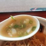 真鯛らーめん 麺魚 秋葉原UDX秋葉原拉麺劇場店的实拍图