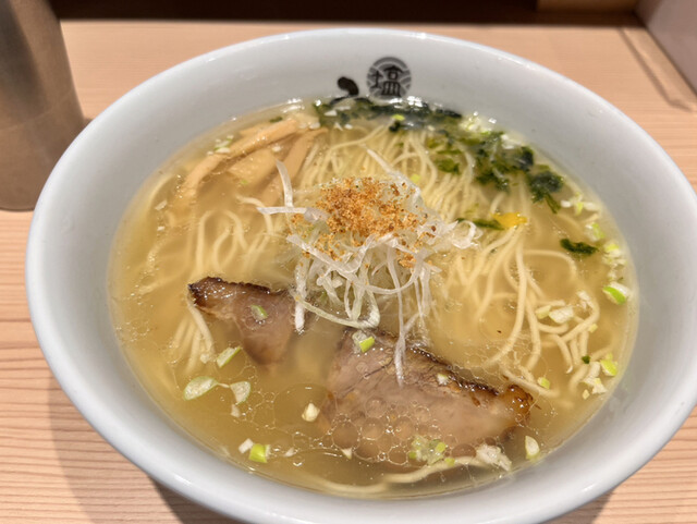 recommendations image for 塩らーめん専門 ひるがお 大阪エディオンなんば本店