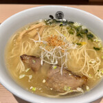 recommendations for 塩らーめん専門 ひるがお 大阪エディオンなんば本店