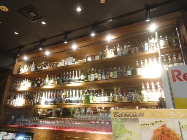 ダイニングダーツバーBee 新宿店的實拍高清圖