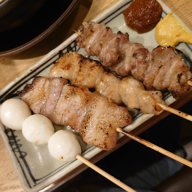 炭火焼き鳥 串八珍 上野入谷口店的實拍高清圖