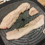 韓国肉料理・石鍋イニョン 道頓堀店的實拍圖