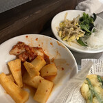 韓辛DELI 北野白梅町店的实拍图