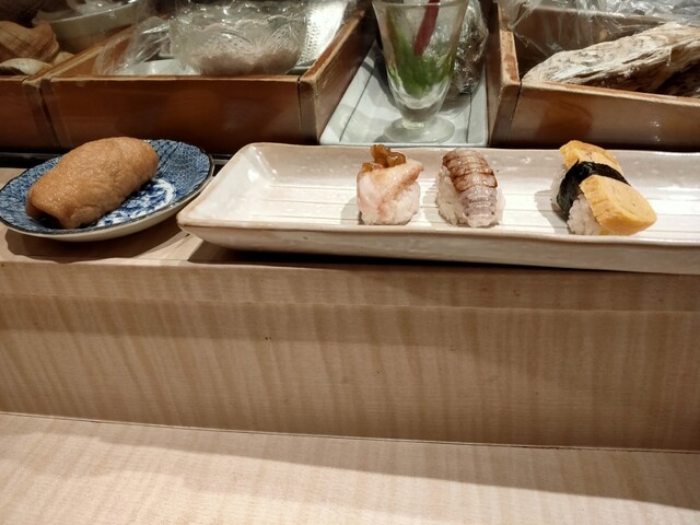 鮨・割烹 花絵巻的实拍高清图