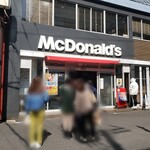 マクドナルド  梅田茶屋町店的實拍圖