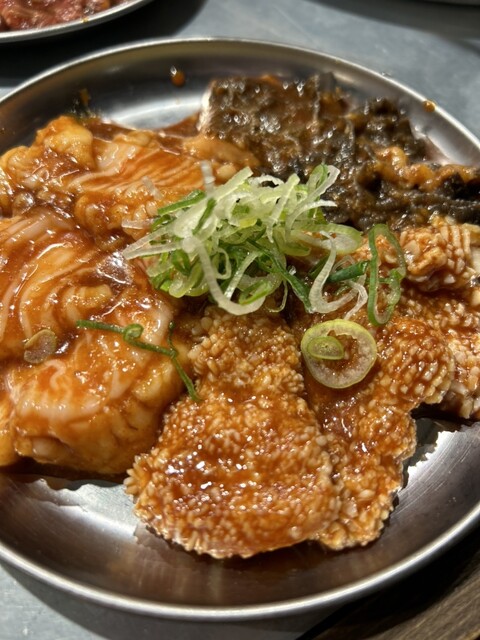 ホルモン肉問屋 小川商店 天王寺店的实拍高清图