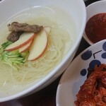 明月苑的实拍图